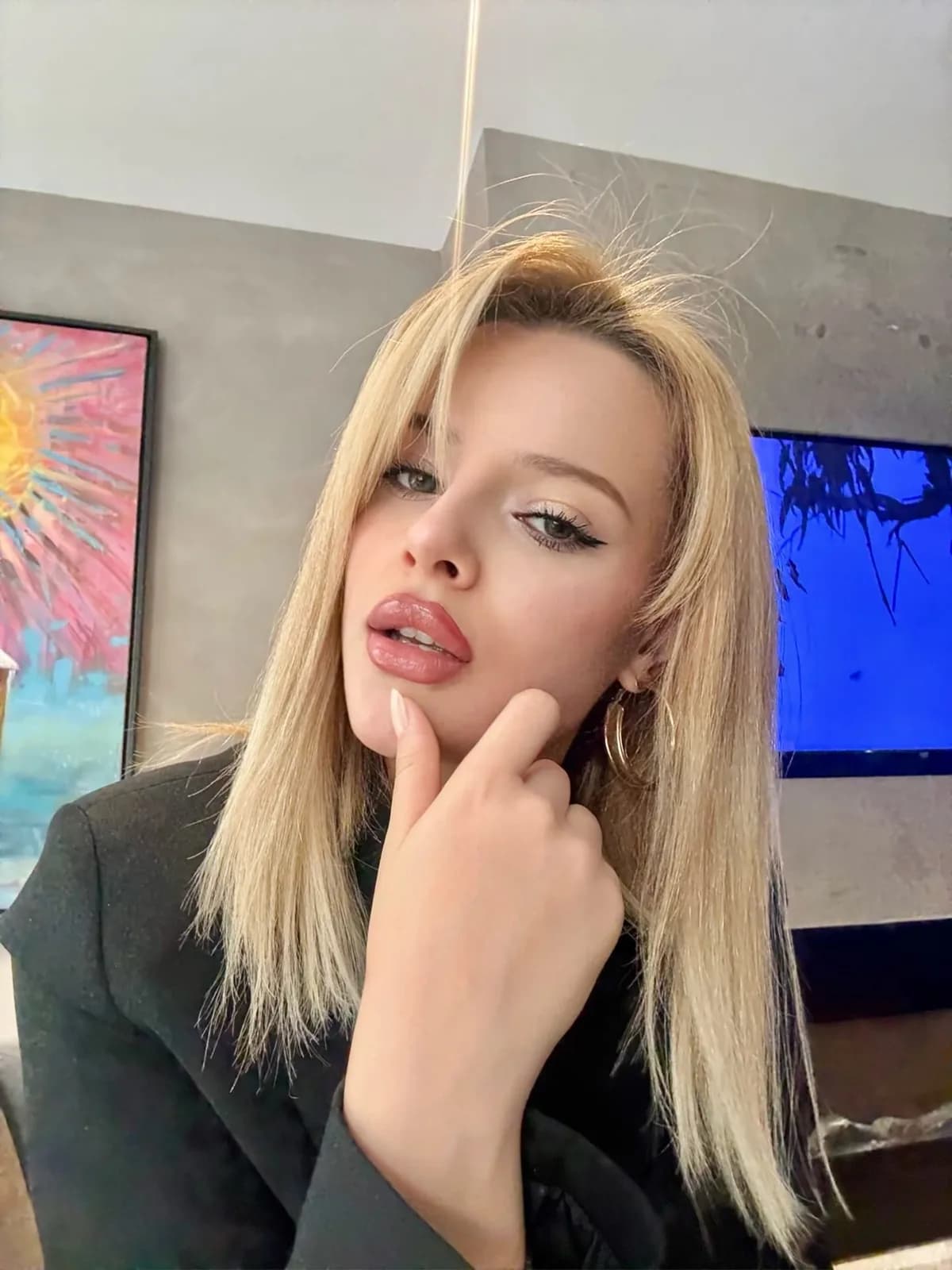 Banu · 22 yaş · Kuzguncuk bireysel masöz · Türk masöz · profil fotoğrafı